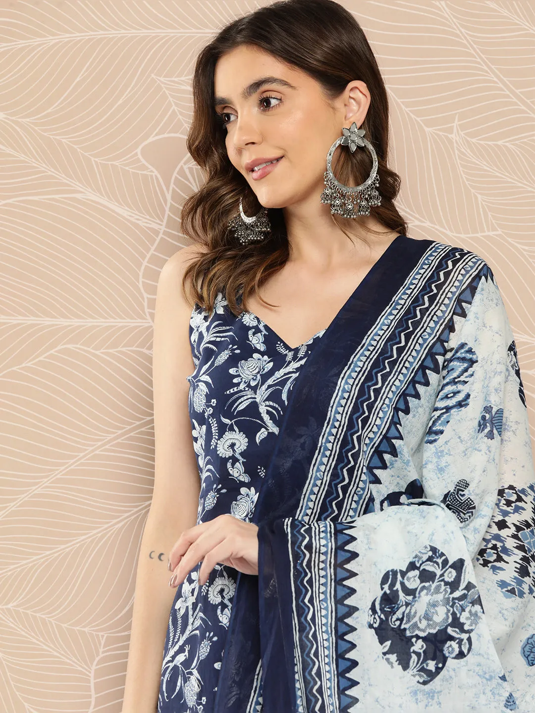 Women Blue Paisely Printed Straight Kurta With Trouser And Dupatta