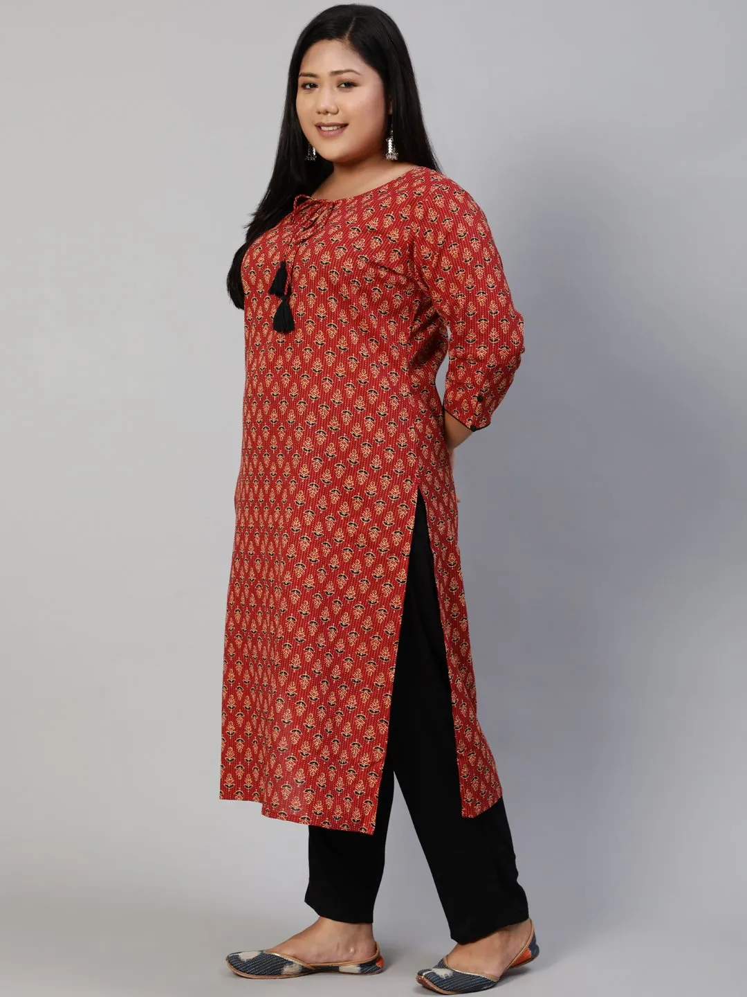 Women Red Kantha Printed Straight Kurta With Three Quarter Sleeves